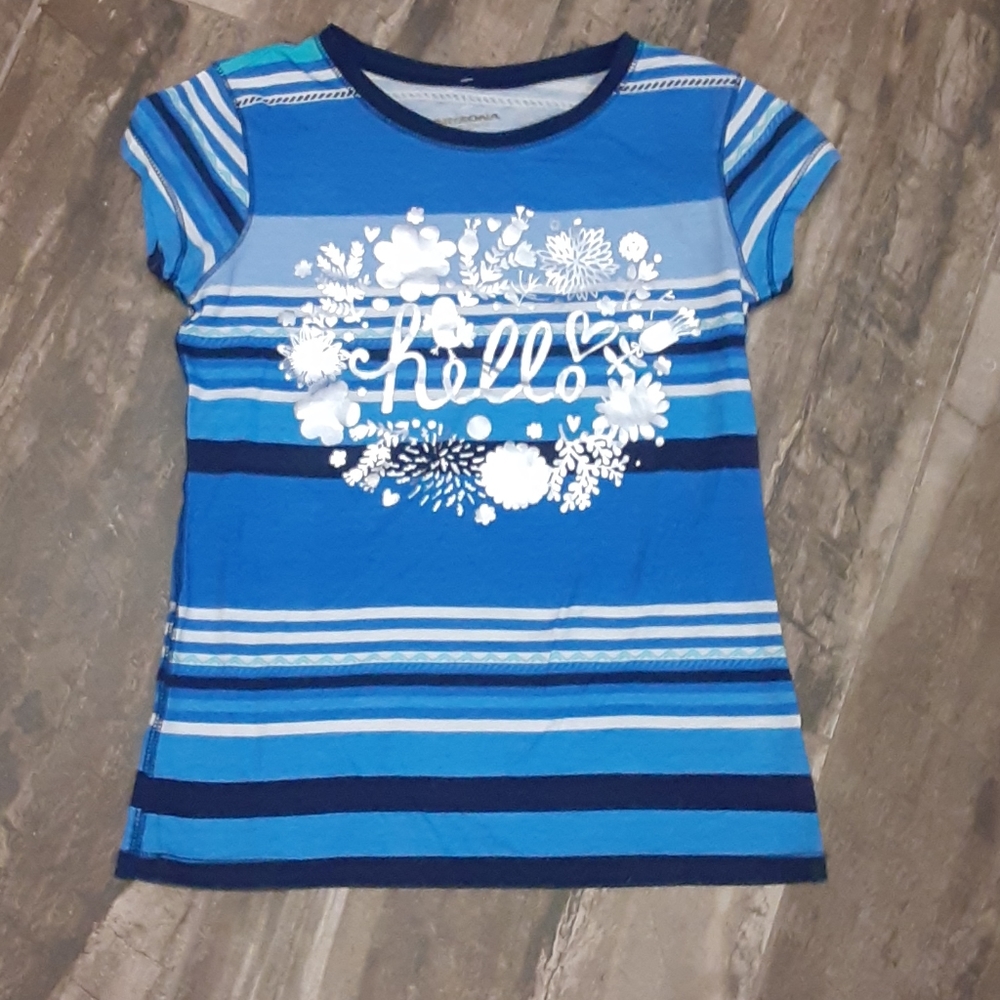 Arizona Jeans company size 10-12 short sleeve top
